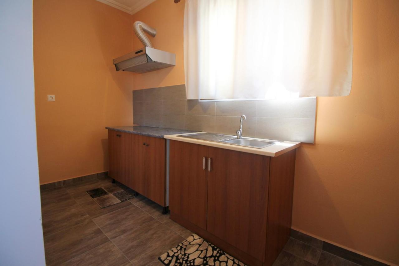 Jericho Rooms Sarandë Exterior foto