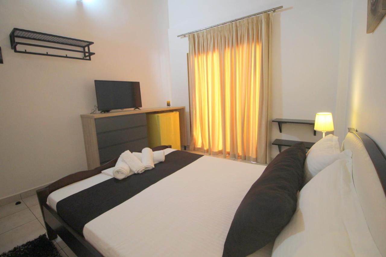 Jericho Rooms Sarandë Exterior foto