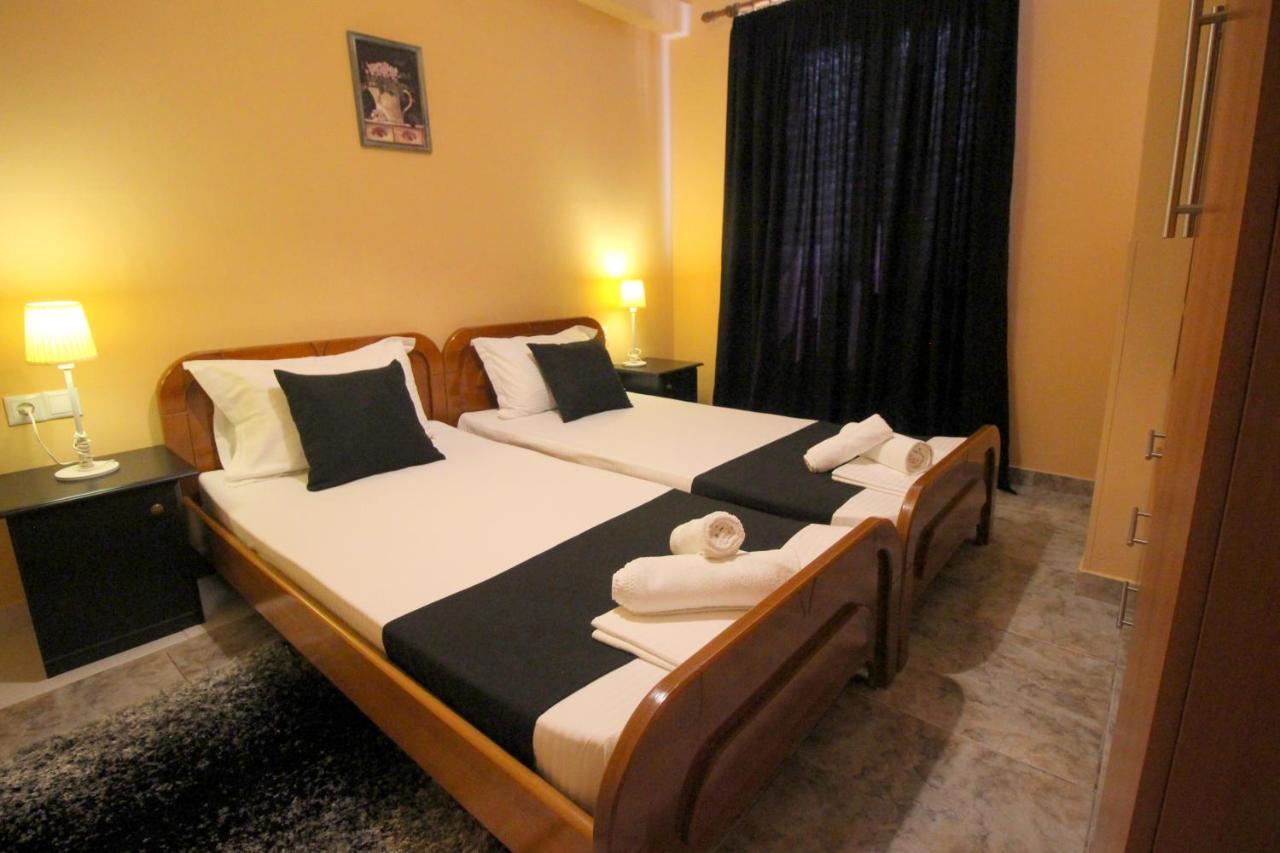Jericho Rooms Sarandë Exterior foto